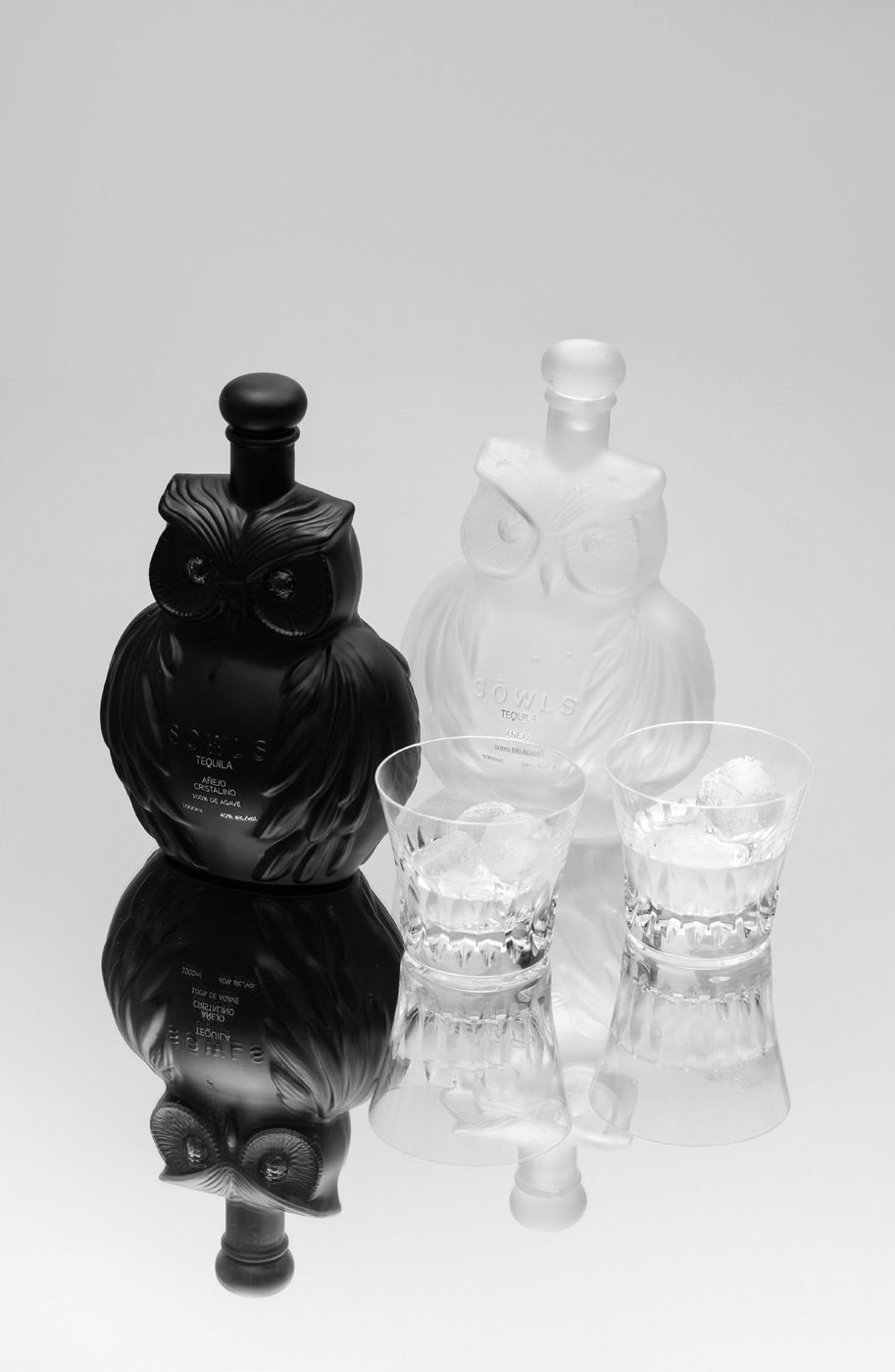 SŌWLS Añejo Cristalino bottle